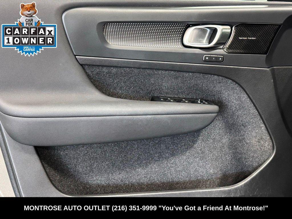 used 2022 Volvo XC40 car, priced at $28,730