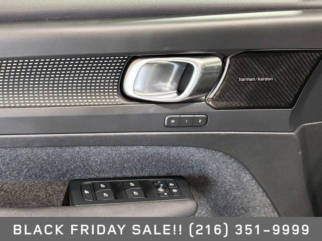 used 2022 Volvo XC40 car, priced at $29,998