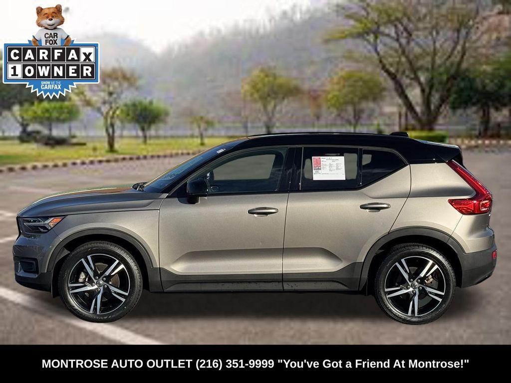used 2022 Volvo XC40 car, priced at $28,730