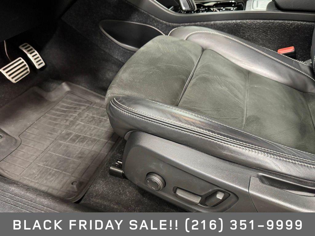 used 2022 Volvo XC40 car, priced at $29,998