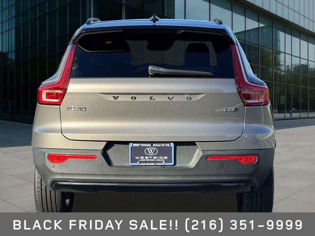 used 2022 Volvo XC40 car, priced at $29,998
