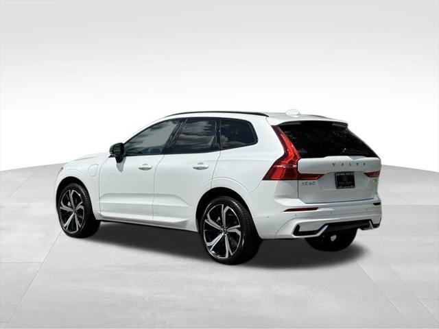 new 2025 Volvo XC60 Plug-In Hybrid car, priced at $71,690