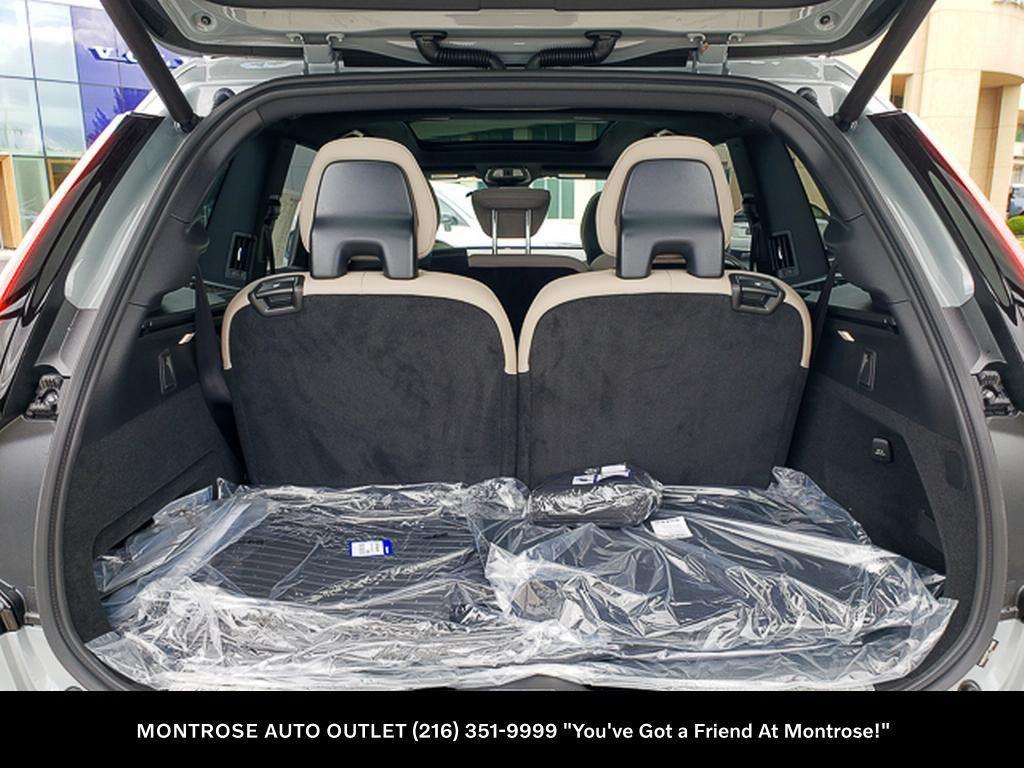 new 2026 Volvo XC90 car, priced at $71,825