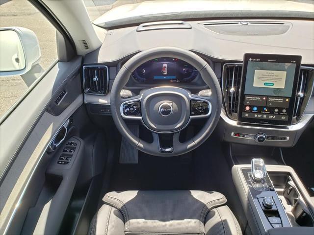 new 2025 Volvo XC90 Plug-In Hybrid car, priced at $82,405