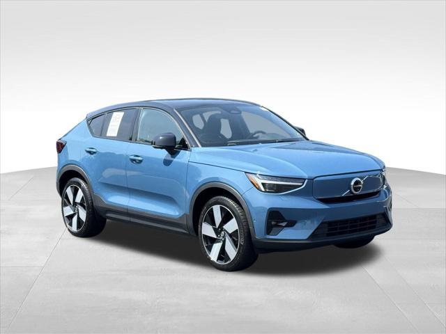 used 2022 Volvo C40 Recharge Pure Electric car, priced at $24,999