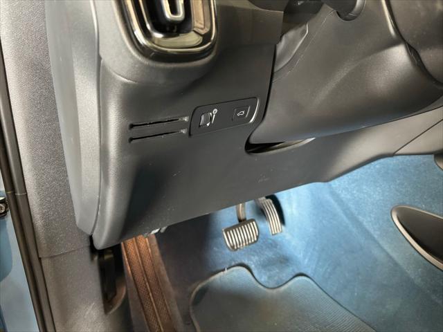 used 2022 Volvo C40 Recharge Pure Electric car, priced at $24,999