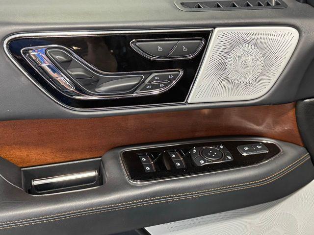 used 2023 Lincoln Navigator car, priced at $76,999