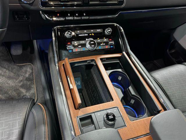 used 2023 Lincoln Navigator car, priced at $76,999