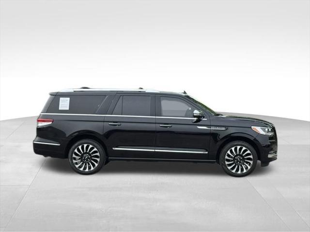 used 2023 Lincoln Navigator car, priced at $76,999