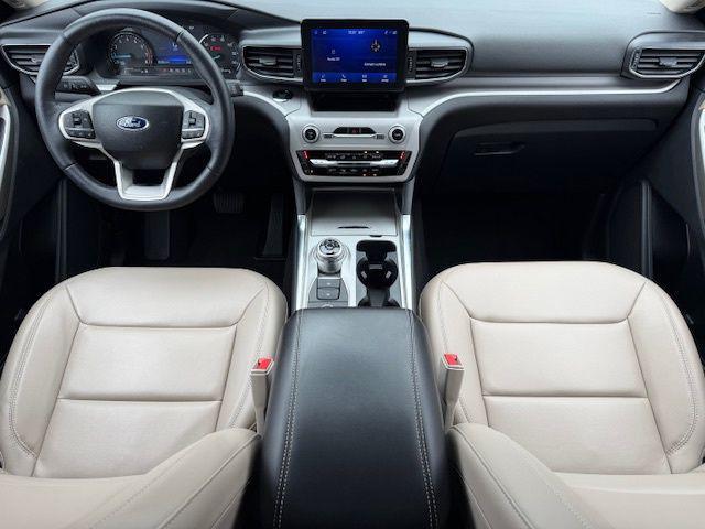 used 2023 Ford Explorer car, priced at $33,900