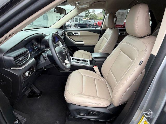 used 2023 Ford Explorer car, priced at $33,900