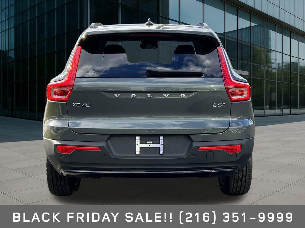 new 2026 Volvo XC40 car, priced at $46,900