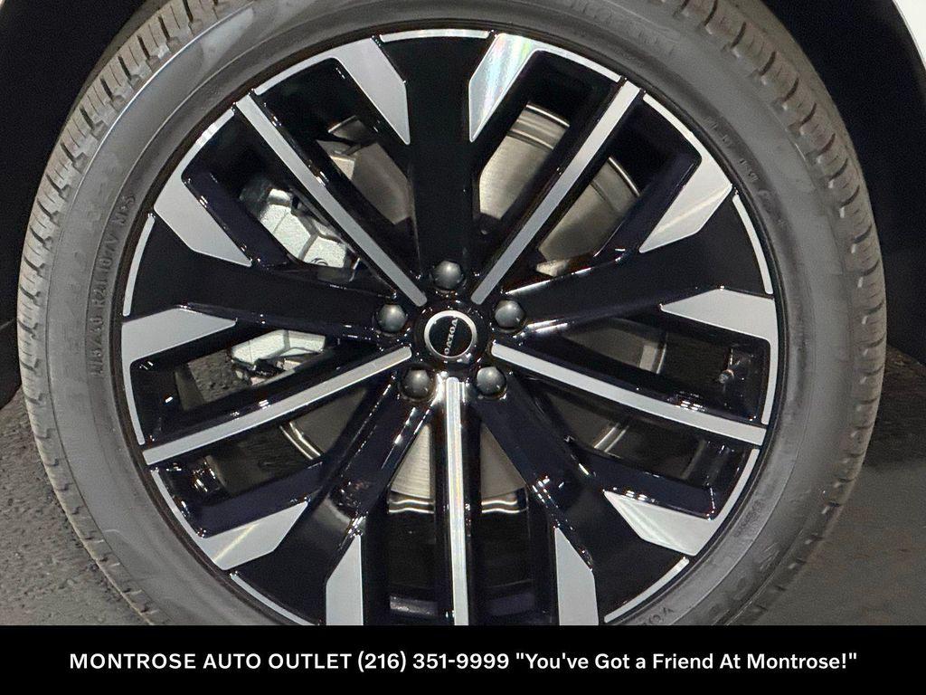 new 2026 Volvo XC90 car, priced at $75,155