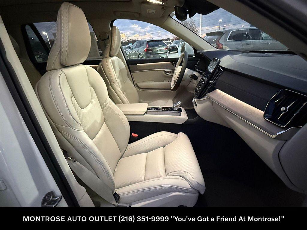 new 2026 Volvo XC90 car, priced at $75,155