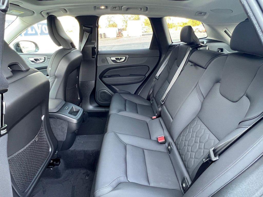 new 2026 Volvo XC60 car