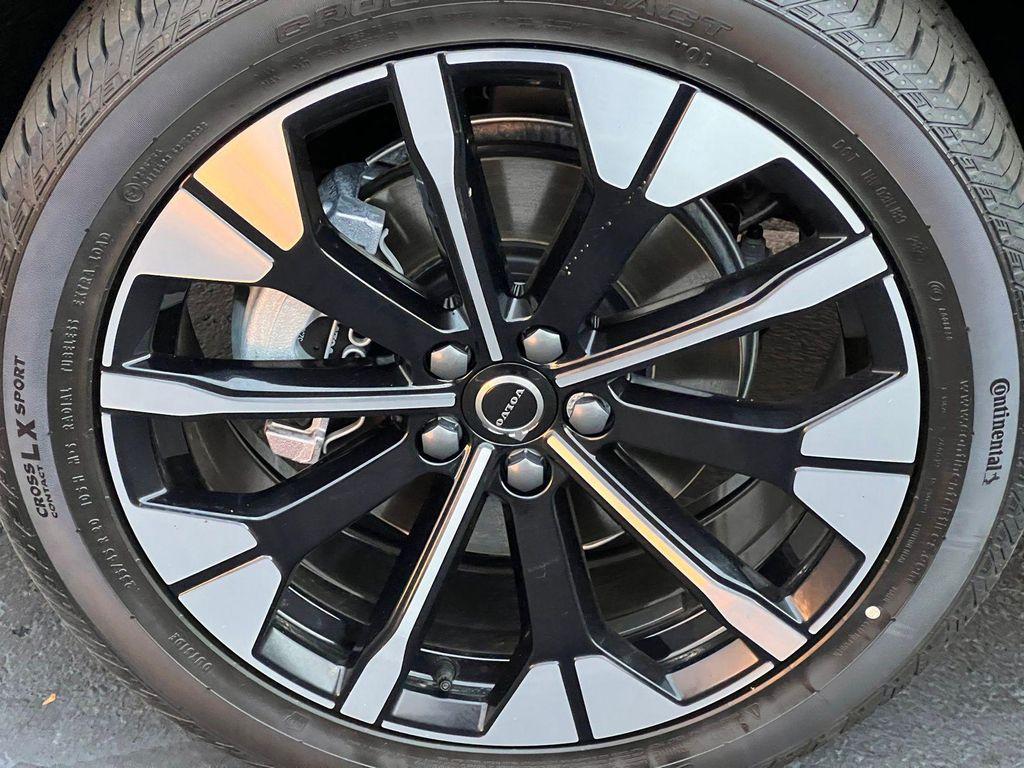 new 2026 Volvo XC60 car