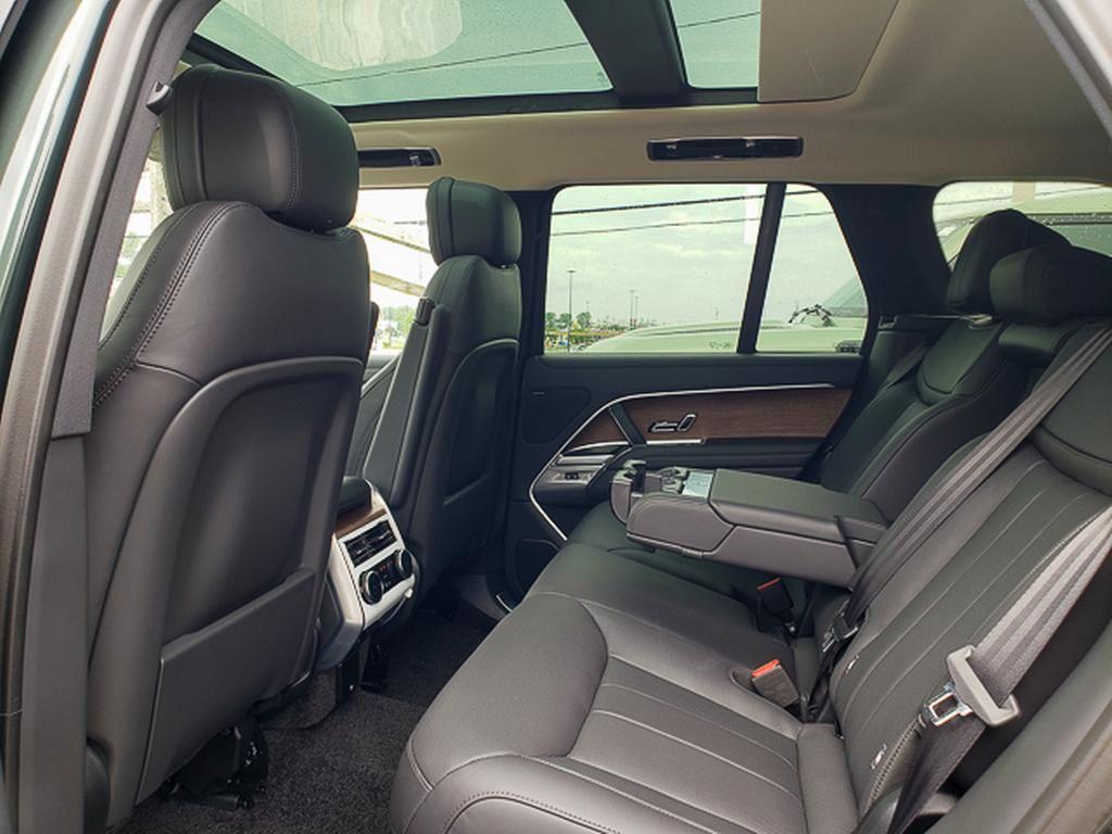 new 2025 Land Rover Range Rover car, priced at $111,175