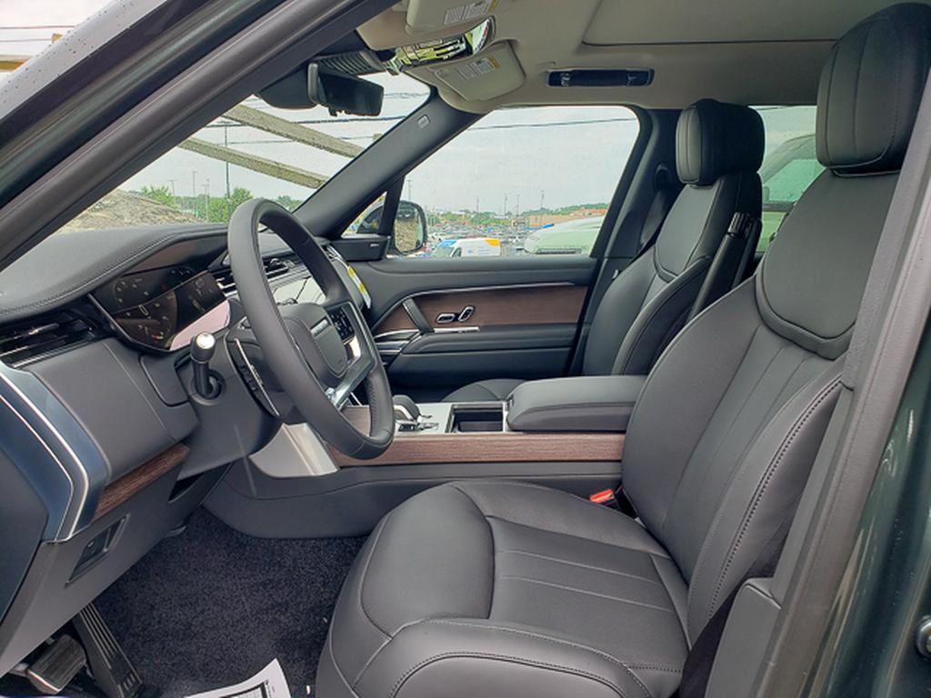 new 2025 Land Rover Range Rover car, priced at $111,175
