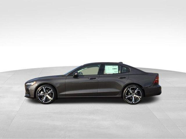 new 2024 Volvo S60 car, priced at $44,825