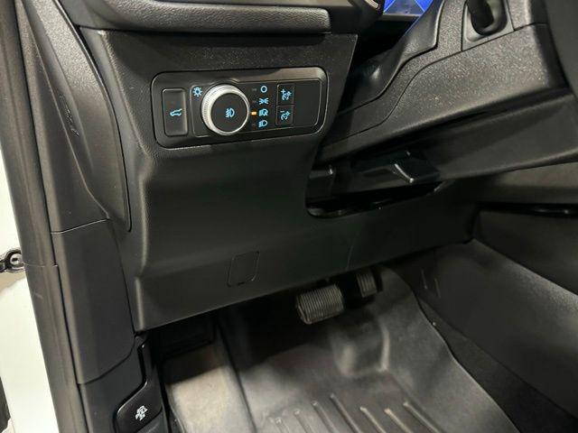 used 2022 Ford Escape car, priced at $24,999