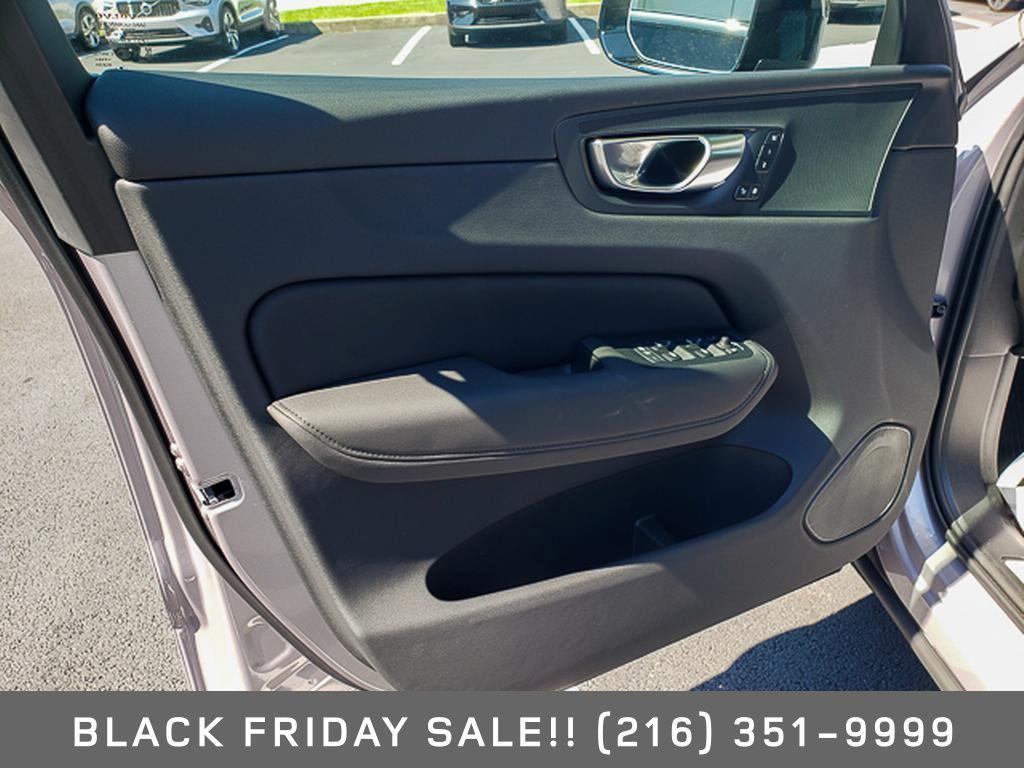 new 2026 Volvo XC60 car, priced at $57,985