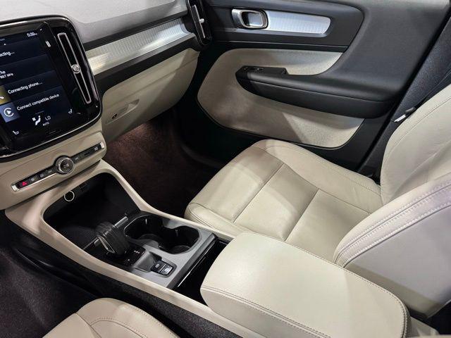 used 2019 Volvo XC40 car, priced at $21,999