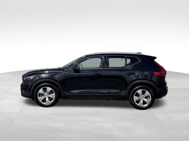 used 2019 Volvo XC40 car, priced at $21,999