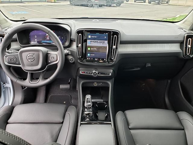 new 2025 Volvo XC40 car, priced at $51,040