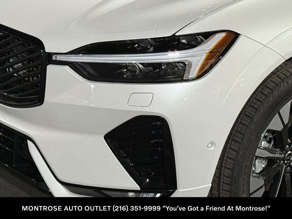 new 2026 Volvo XC60 car, priced at $57,985