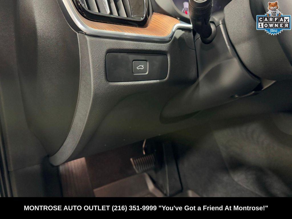 used 2024 Volvo XC60 car, priced at $35,500