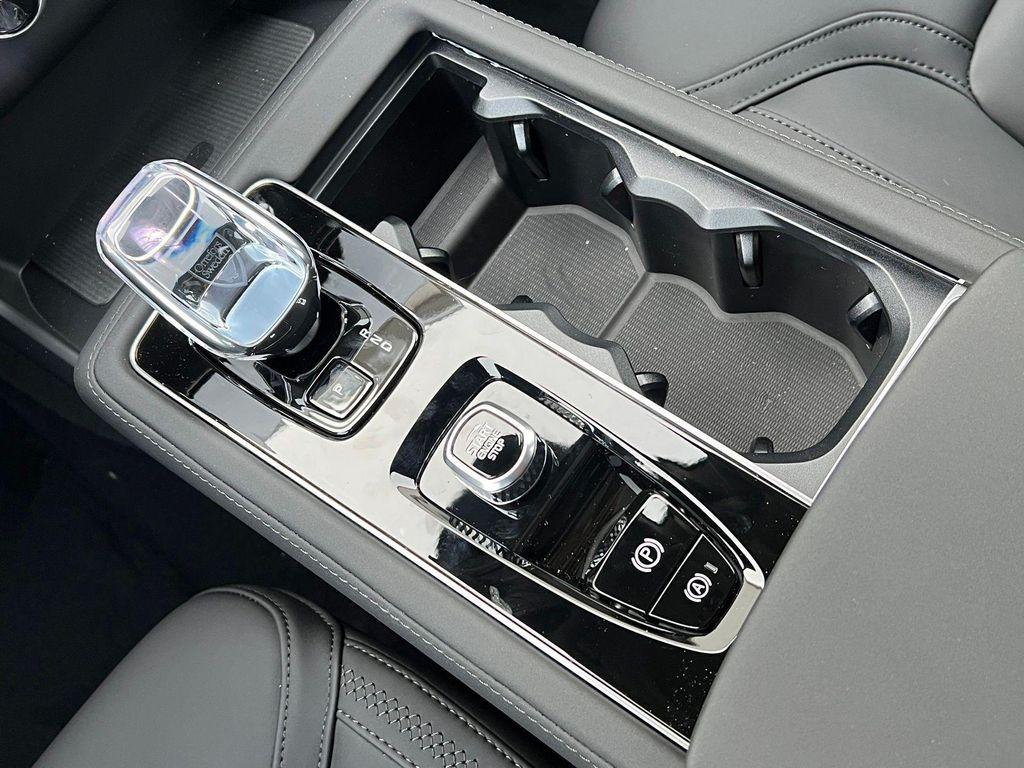 new 2026 Volvo XC90 car, priced at $71,825