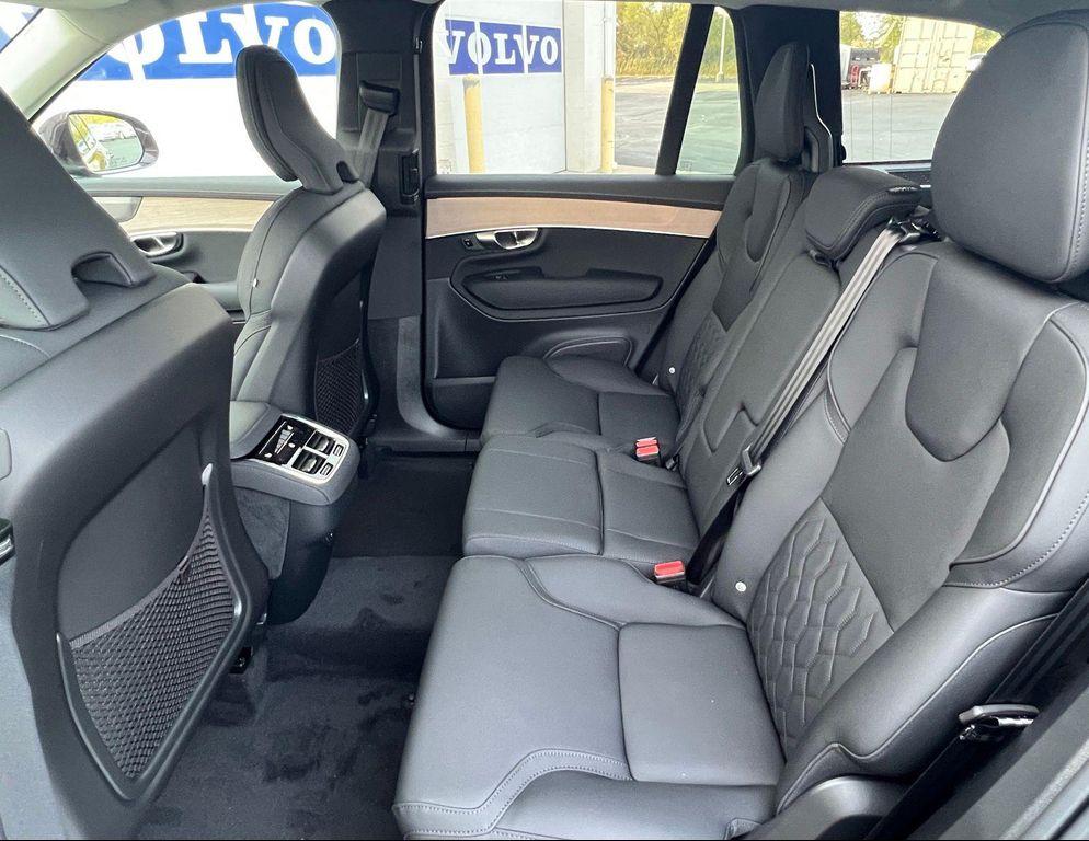 new 2026 Volvo XC90 car, priced at $71,825
