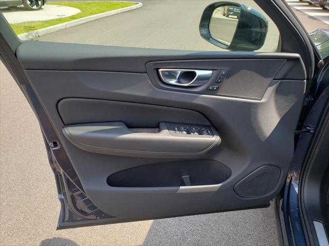 new 2025 Volvo XC60 car, priced at $55,360