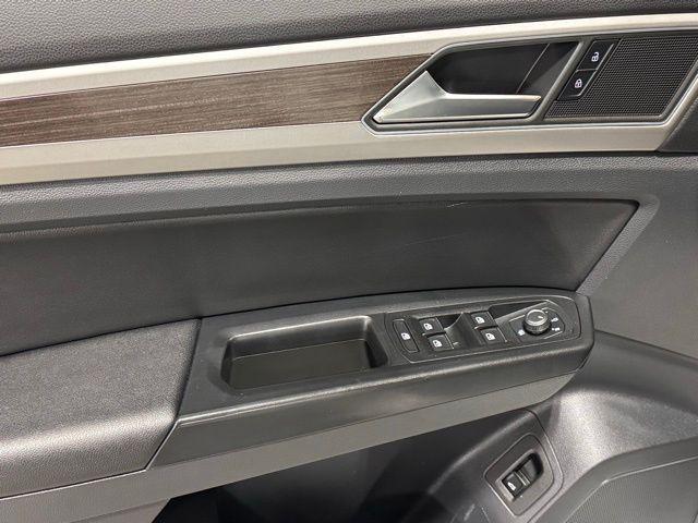 used 2019 Volkswagen Atlas car, priced at $19,999