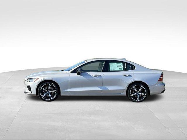 new 2024 Volvo S60 car, priced at $51,925