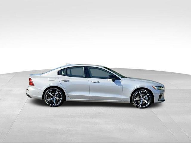 new 2024 Volvo S60 car, priced at $51,925