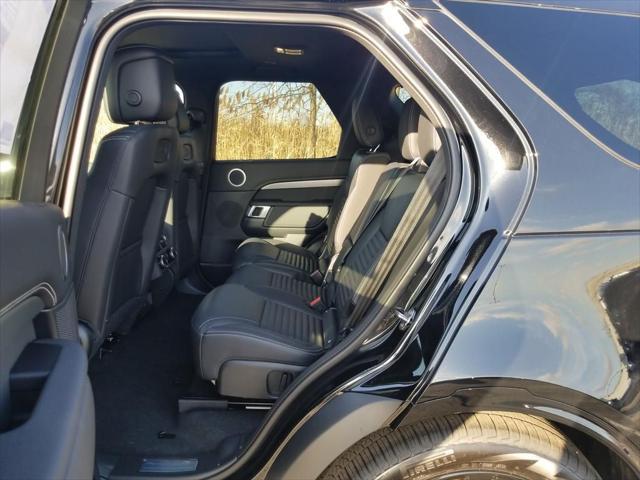new 2025 Land Rover Discovery car, priced at $75,218