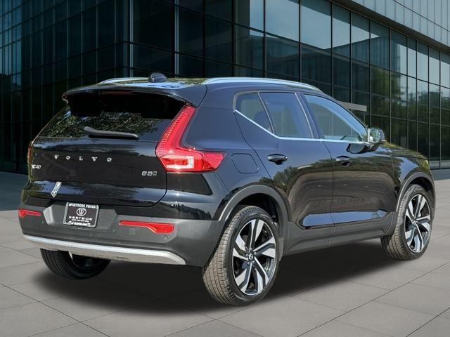 new 2024 Volvo XC40 car, priced at $50,885