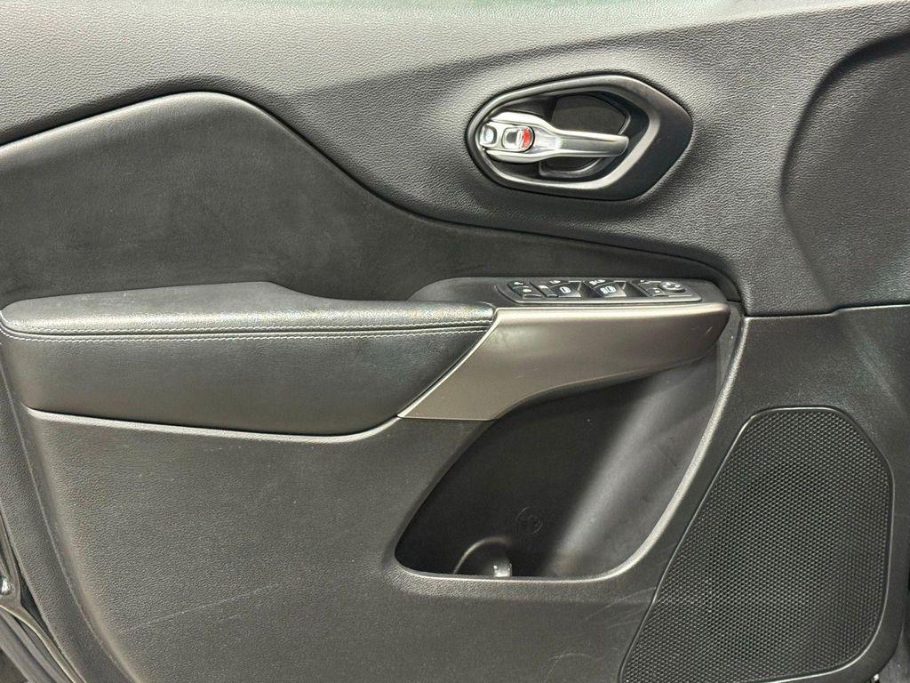 used 2019 Jeep Cherokee car, priced at $13,688