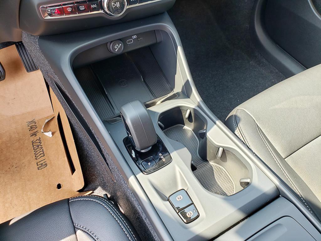 new 2026 Volvo XC40 car, priced at $48,000