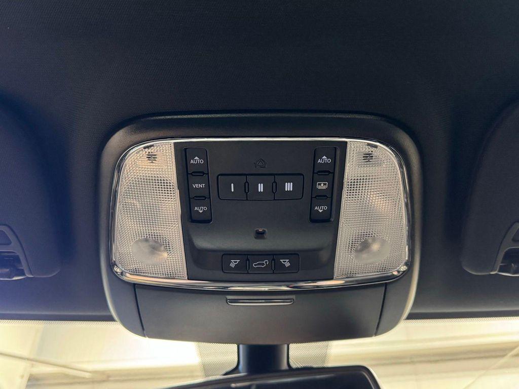 used 2015 Jeep Grand Cherokee car, priced at $14,119