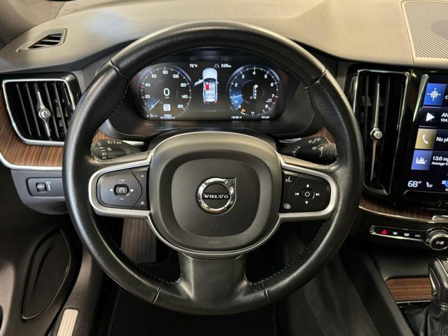 used 2021 Volvo XC60 car, priced at $32,398