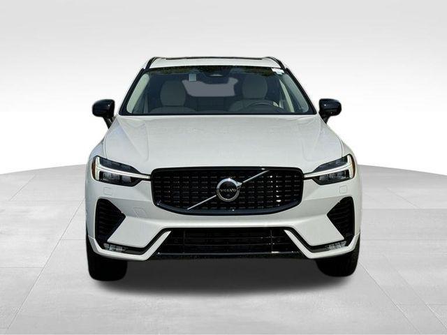 new 2025 Volvo XC60 car, priced at $54,925