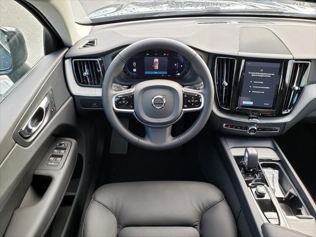 new 2025 Volvo XC60 car, priced at $55,360