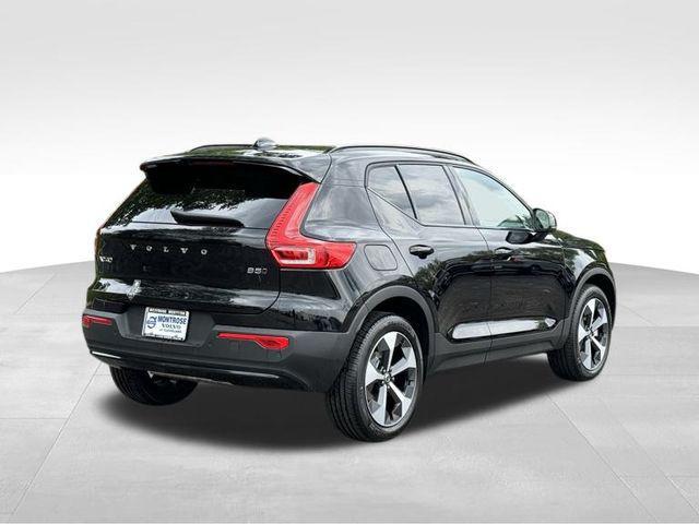 new 2025 Volvo XC40 car, priced at $49,565