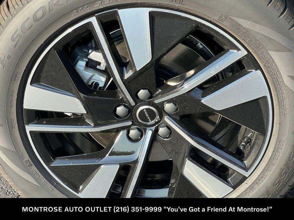 new 2026 Volvo XC60 car, priced at $58,360