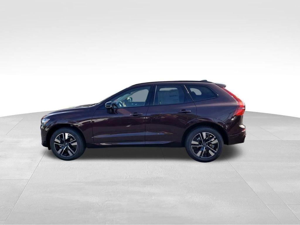 new 2026 Volvo XC60 car, priced at $58,360