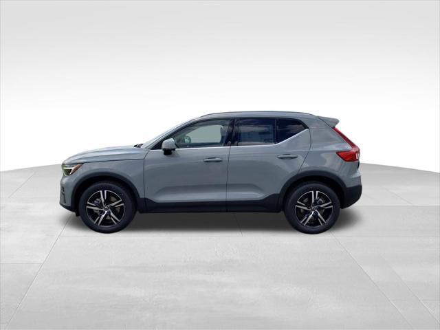 new 2025 Volvo XC40 car, priced at $45,235