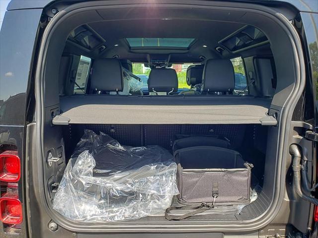 new 2025 Land Rover Defender car