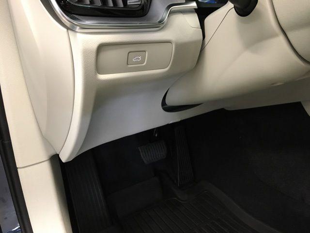 new 2024 Volvo S60 car, priced at $45,245